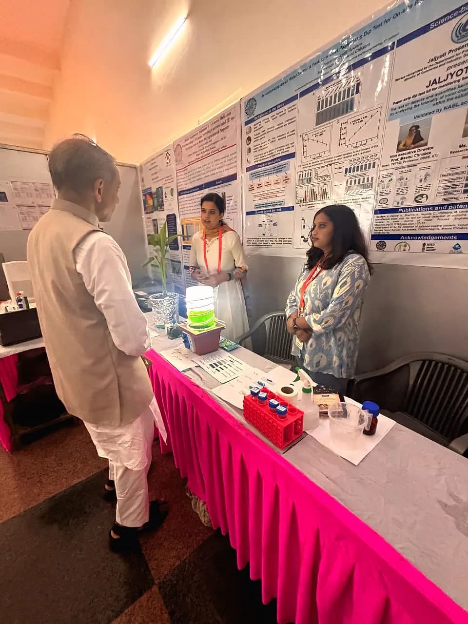 Demonstrating the test to Prof. M. Jagadesh Kumar, former Chairman of the UGC.