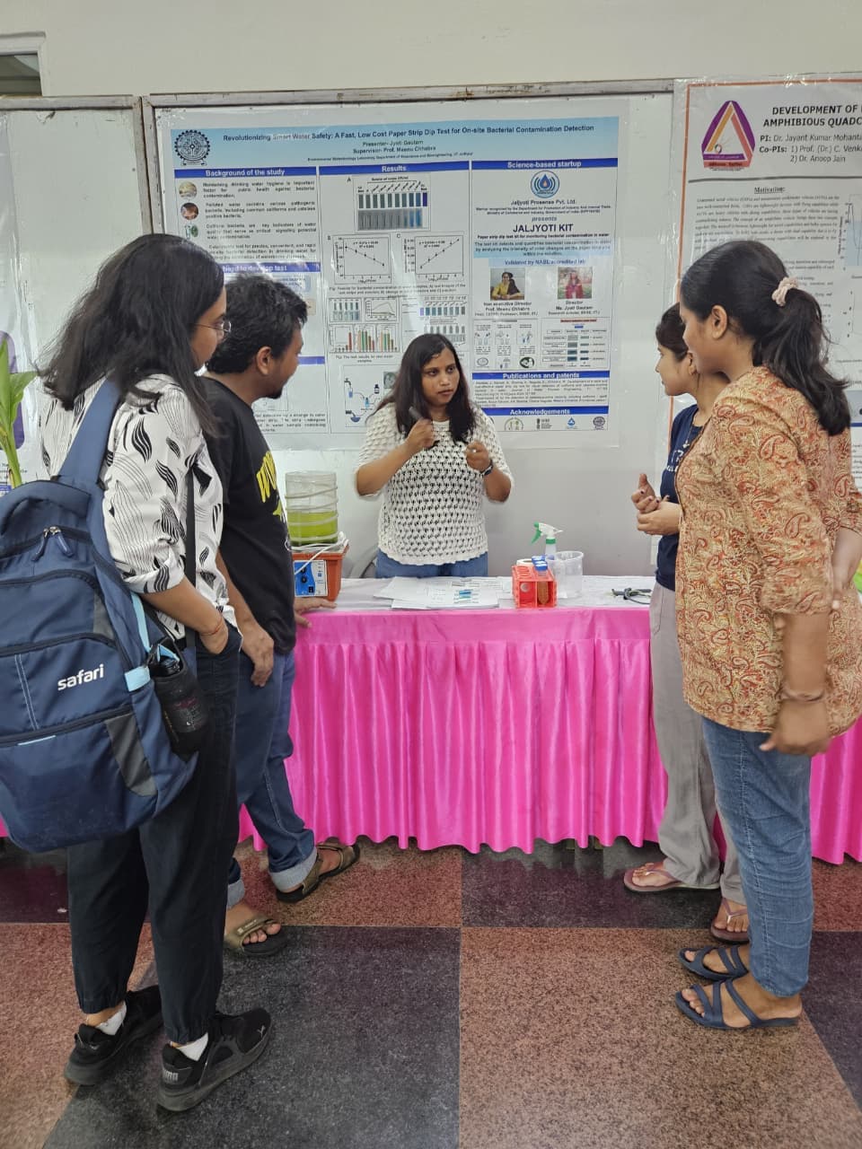 Showing the test in action at the THRIVE exhibition.